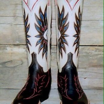 Richard Cook Custom Boots - Another sample from the web - Shoe Stores Near Me - Seguin, Texas Richard Cook Custom Boots - Another sample from the web - Shoe Stores Near Me - Seguin, Texas