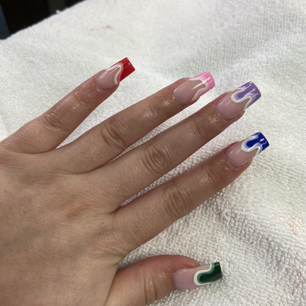 Hollywood Nails - Nail Salons Near Me - Pleasant Hill, California Hollywood Nails - Nail Salons Near Me - Pleasant Hill, California