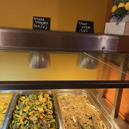 Vegetarian options on the lunch bufffet Vegetarian options on the lunch bufffet