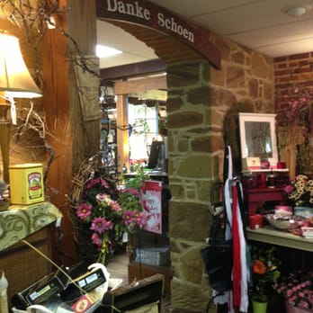 General Store - Gift Shops Near Me - Amana, Iowa