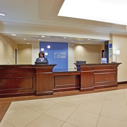 Holiday Inn Express & Suites Columbus - Fort Moore