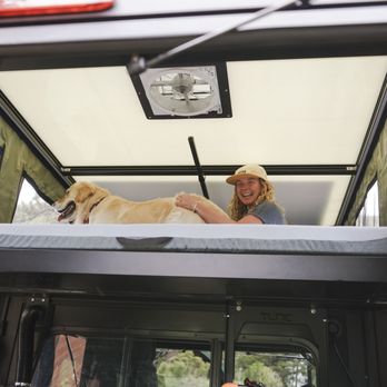 Tune Outdoor - Tune M1 truck camper interior on a Jeep Gladiator. - RV Dealers Near Me - Denver, Colorado