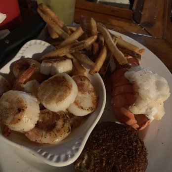 West Side Saloon - Shrimp, scallops, lobster tail and crab cake special - Bars Near Me - West Wildwood, New Jersey West Side Saloon - Shrimp, scallops, lobster tail and crab cake special - Bars Near Me - West Wildwood, New Jersey
