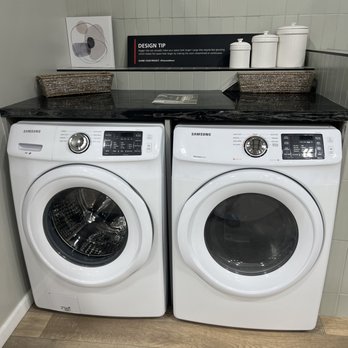 Floor & Decor - Kitchen & Bath Near Me - Miami Gardens, Florida