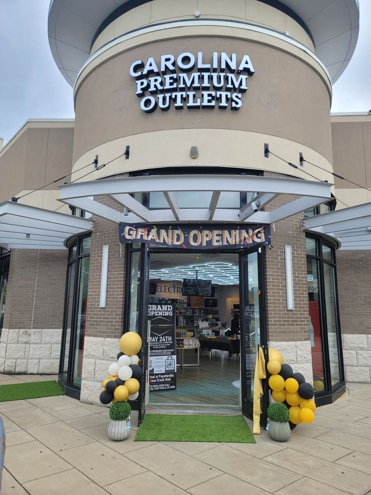 Carolina Premium Outlets Image