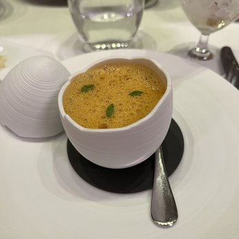 Le 114 Faubourg - French Near Me - Paris, 75 Le 114 Faubourg - French Near Me - Paris, 75