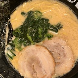 E A K Shoyu Ramen