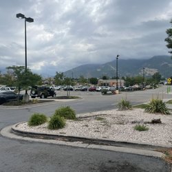 Jun Lin Spa - Front Parking-3