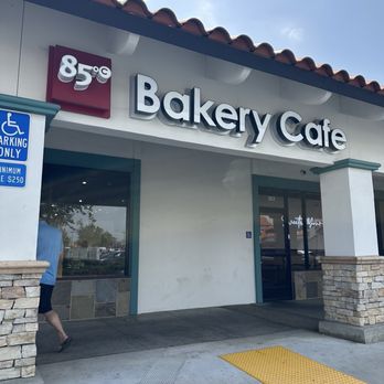 85°C Bakery Cafe-Oceanside - outside - Bakeries Near Me - Oceanside, California