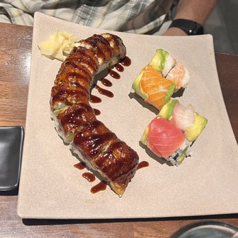 Totto Sushi & Grill - Sushi Bars Near Me - Chattanooga, Tennessee
