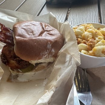 City Barbeque - Dirty Bird with 3-Cheese Baked Mac - Barbeque Near Me - Winter Park, Florida