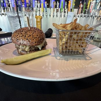 Yard House - Truffle Cheeseburger - New American Near Me - San Jose, California Yard House - Truffle Cheeseburger - New American Near Me - San Jose, California