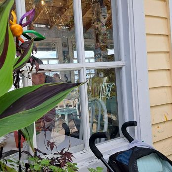Watercolor Cafe - Outside - Coffee & Tea Near Me - Mackinac Island, Michigan Watercolor Cafe - Outside - Coffee & Tea Near Me - Mackinac Island, Michigan