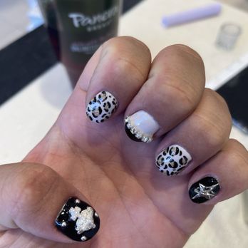 Omni Nails - Cheetah Print Nail Set - Nail Salons Near Me - San Diego, California