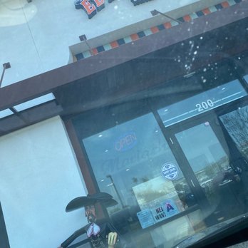 El Mariachi - A new friend awaits to greet you! - Mexican Near Me - Beaumont, California