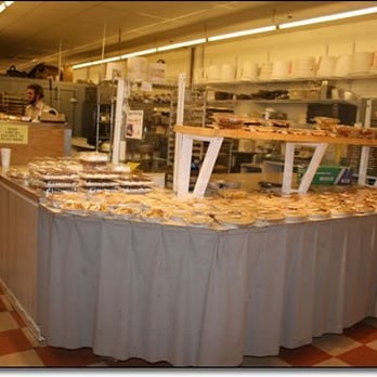 Riehl's Bakery - Farmers Market Near Me - Newtown, Pennsylvania