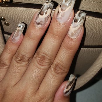 Nail 21 - Peachy Cream Marble - Nail Salons Near Me - Las Vegas, Nevada Nail 21 - Peachy Cream Marble - Nail Salons Near Me - Las Vegas, Nevada