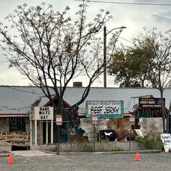 Red Rock Springs Farmer's Market