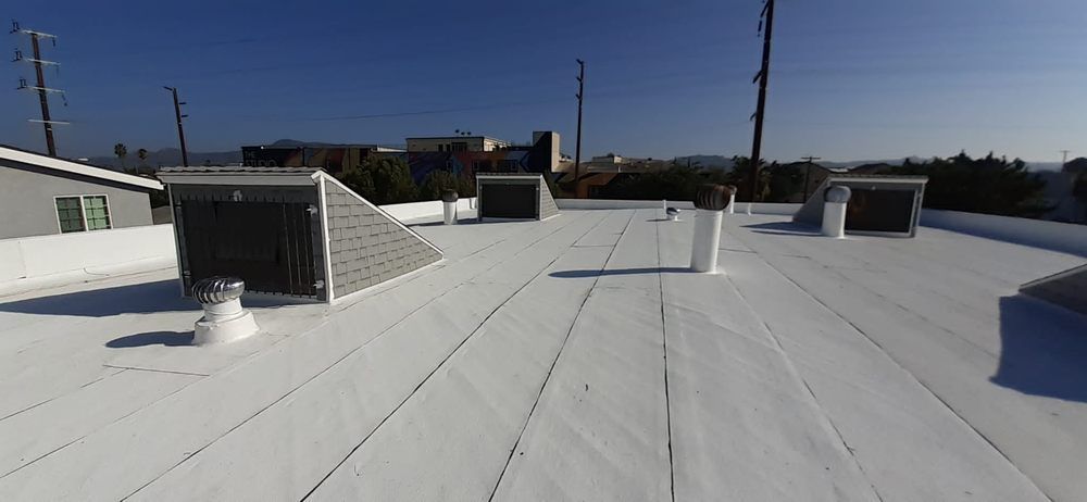 Slide of C&H Roofing