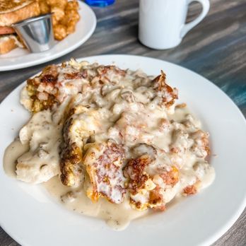 Lakers Landing - Landing Scramble - Breakfast & Brunch Near Me - Hamilton, Indiana
