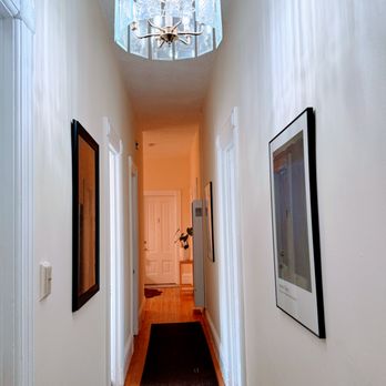 Andy Sussman, LCSW - Hallway to Office - Psychologists Near Me - San Francisco, California Andy Sussman, LCSW - Hallway to Office - Psychologists Near Me - San Francisco, California