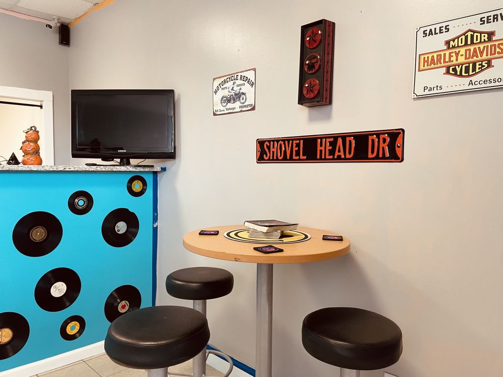 Ink Asylum Tattoos Logo