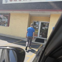 On the Rox Discount Liquors