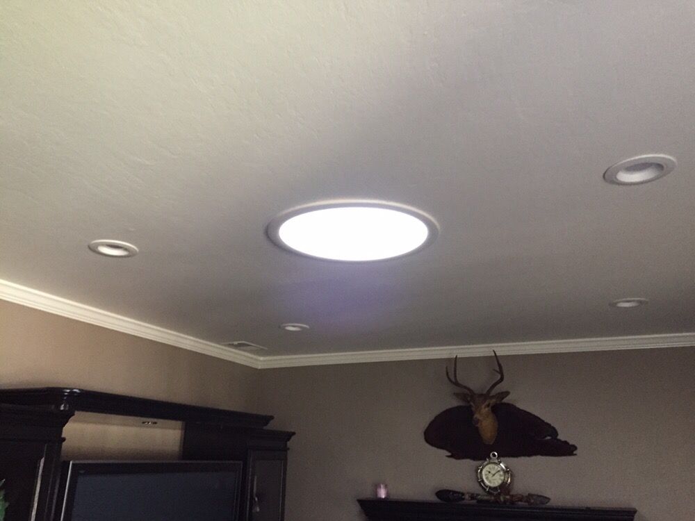 Slide of Pro Roofing