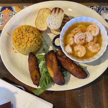 Hola Havana Cuban Restaurant - Camarones al ajillo - Cuban Near Me - Lexington, Kentucky Hola Havana Cuban Restaurant - Camarones al ajillo - Cuban Near Me - Lexington, Kentucky