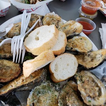 J's Seafood Dock - THE BEST !!!! - Seafood Near Me - New Orleans, Louisiana