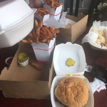 Charlie's On The Beach - Yummy Goodness - New American Near Me - Ogunquit, Maine