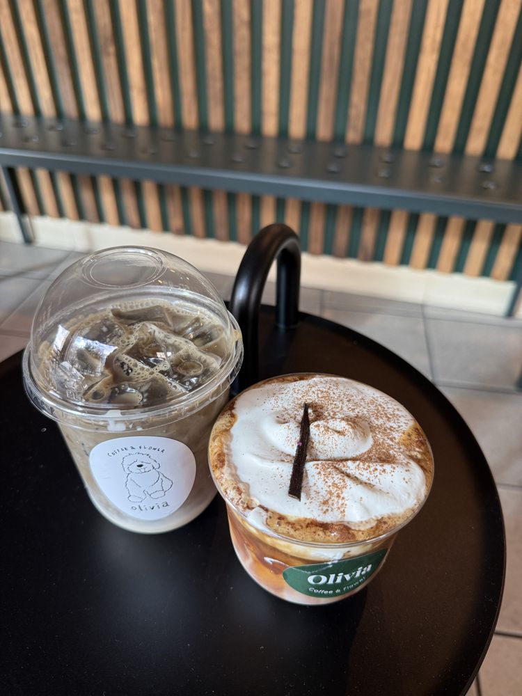 Olivia Coffee & Flower