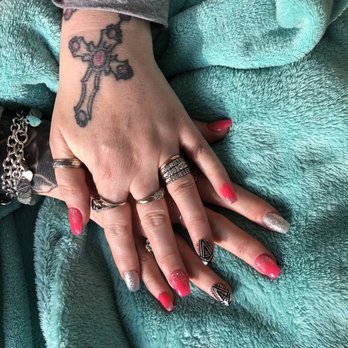 Diva Nails Spa - Nail Salons Near Me - Lakewood, Washington