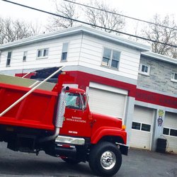 Roger's Garage - No job is too big!