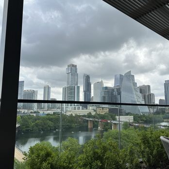 Loren Hotels - Rooftop view - Hotels Near Me - Austin, Texas