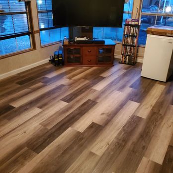 Golden Floors - Family room - Flooring Near Me - Sacramento, California