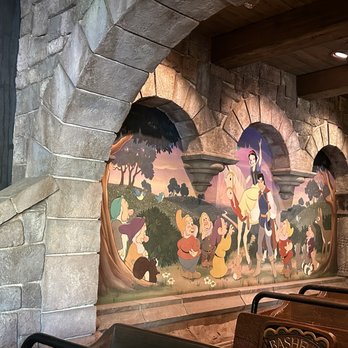 Snow White's Enchanted Wish - Someday my prince will come - Amusement Parks Near Me