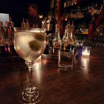 Expatriate - Dirty martini - Cocktail Bars Near Me - Portland, Oregon