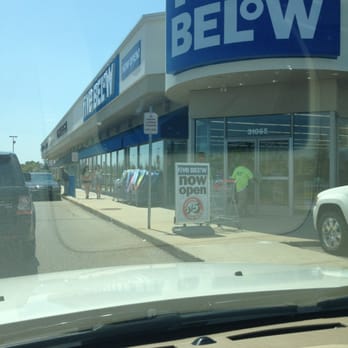 Five Below - Discount Store Near Me - Farmington Hills, Michigan
