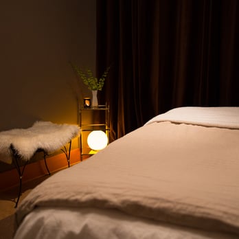 High Maintenance Skincare Studio - Skin Care Near Me - Seattle, Washington High Maintenance Skincare Studio - Skin Care Near Me - Seattle, Washington