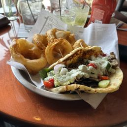 Gyro w/ Onion Rings