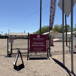 The Chile Pepper Institute - Entrance to store parking lot