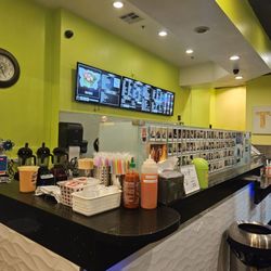 Tea 'n Tea - Inside of the place
