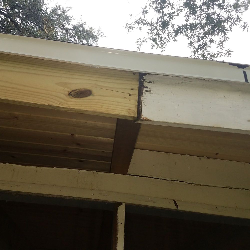 Slide of Curry's Roofing