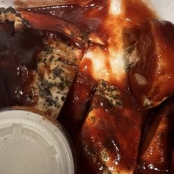 Sicily Pizza & Pasta - Black pepper on the wings