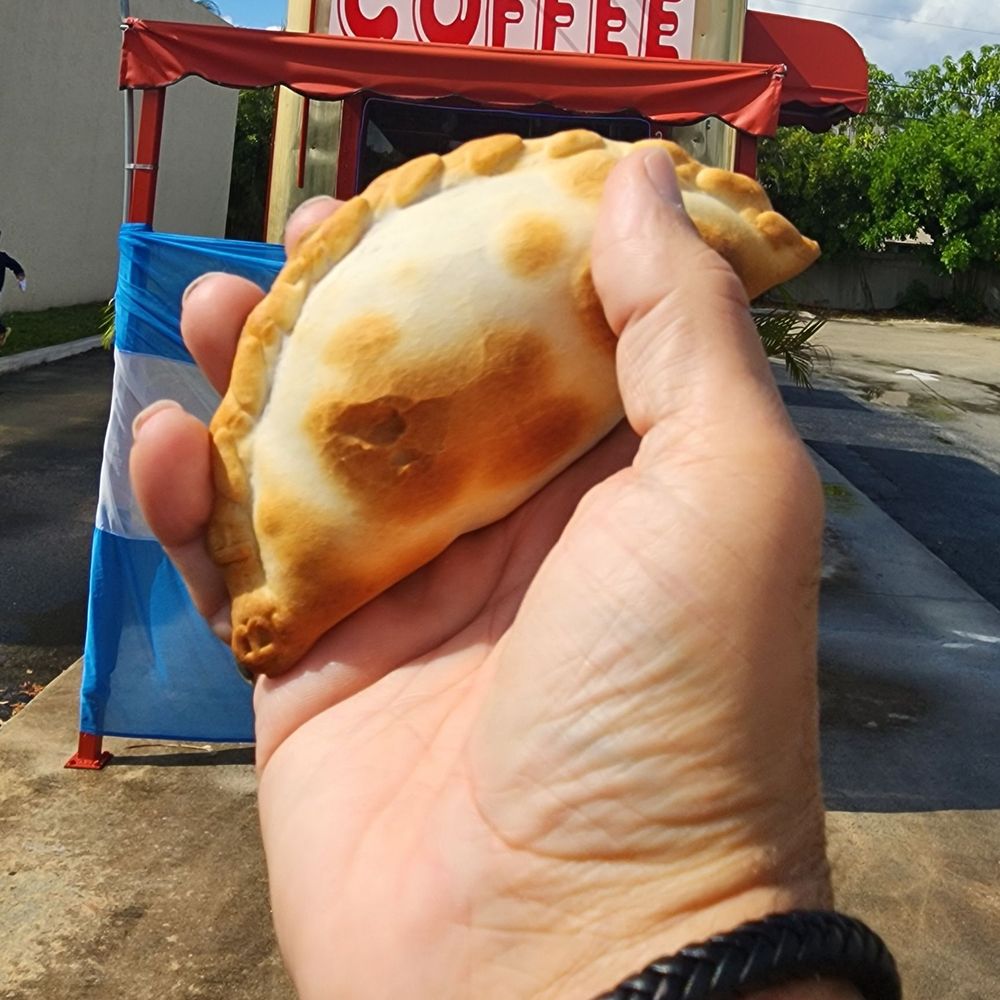 Very Argento - BEEF EMPANADA - Empanadas Near Me - Fort Lauderdale, Florida Very Argento - BEEF EMPANADA - Empanadas Near Me - Fort Lauderdale, Florida