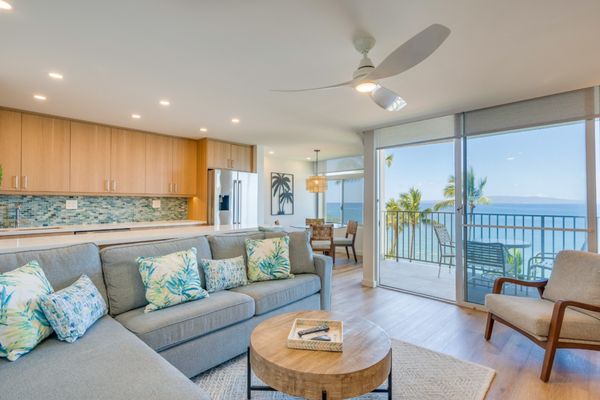 The Hale Pau Hana by null