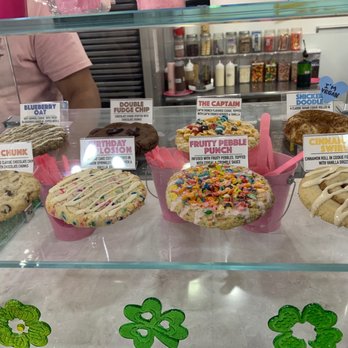 Crush Cookie Bar - Ice Cream & Frozen Yogurt Near Me - Englewood, New Jersey Crush Cookie Bar - Ice Cream & Frozen Yogurt Near Me - Englewood, New Jersey