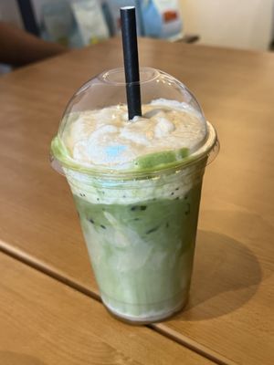 Café Kuya by null