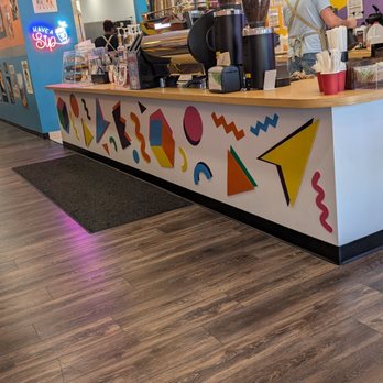 Drip N' Sip 757 - Order counter - Coffee & Tea Near Me - Hampton, Virginia